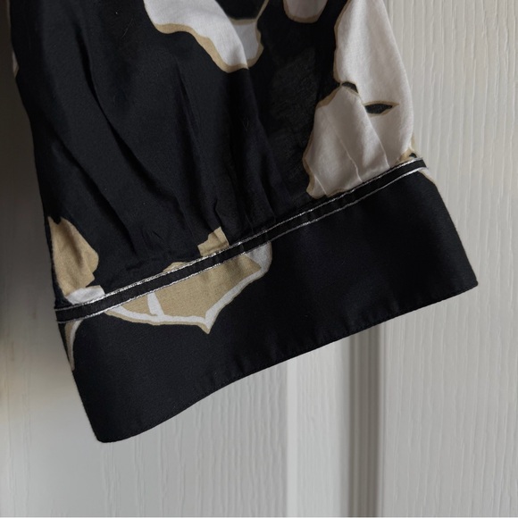 Robert Graham Women’s Shirt Floral Hadley Short Sleeve - Picture 6 of 12